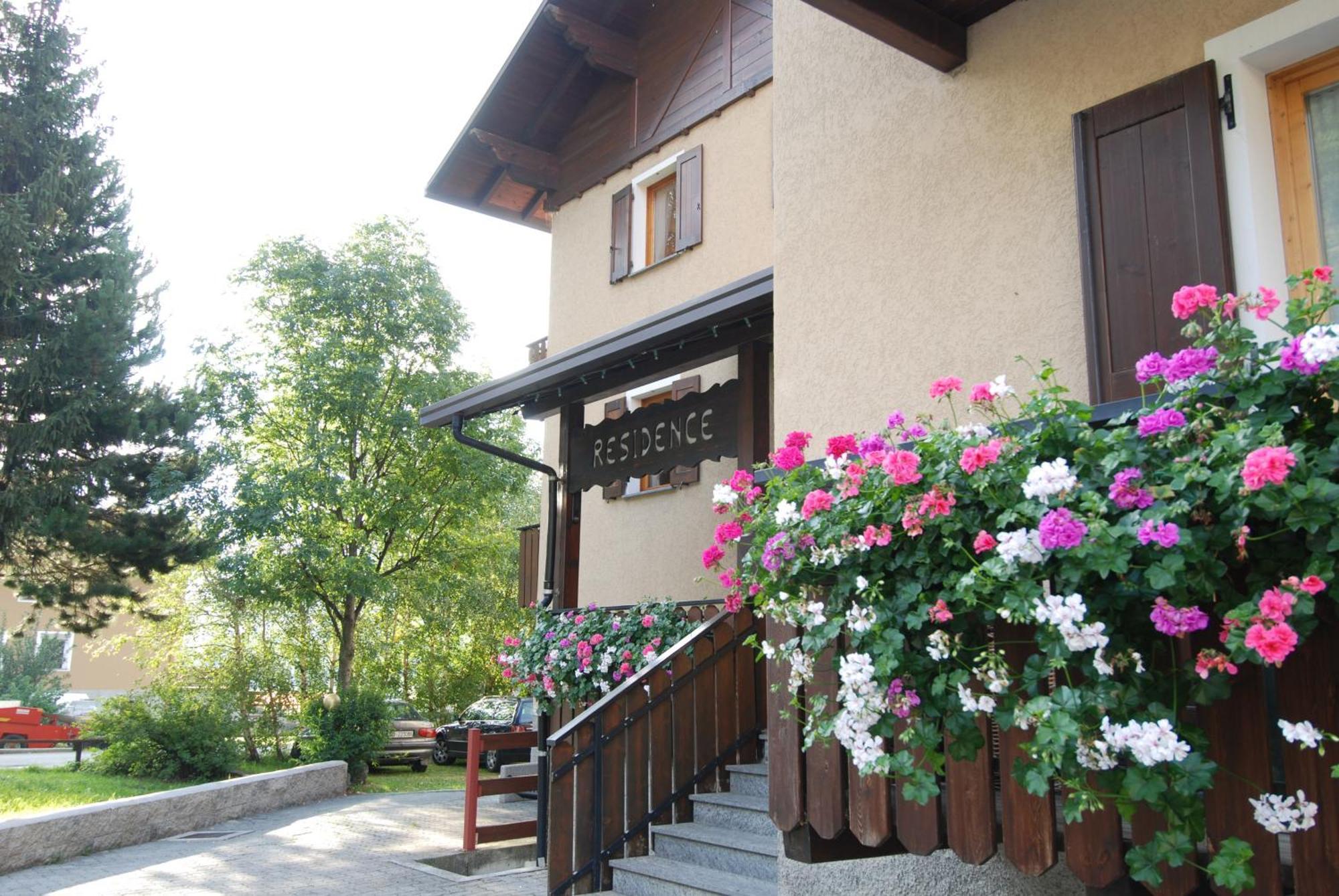 Residence Pian Del Vino Pradelle Exterior photo