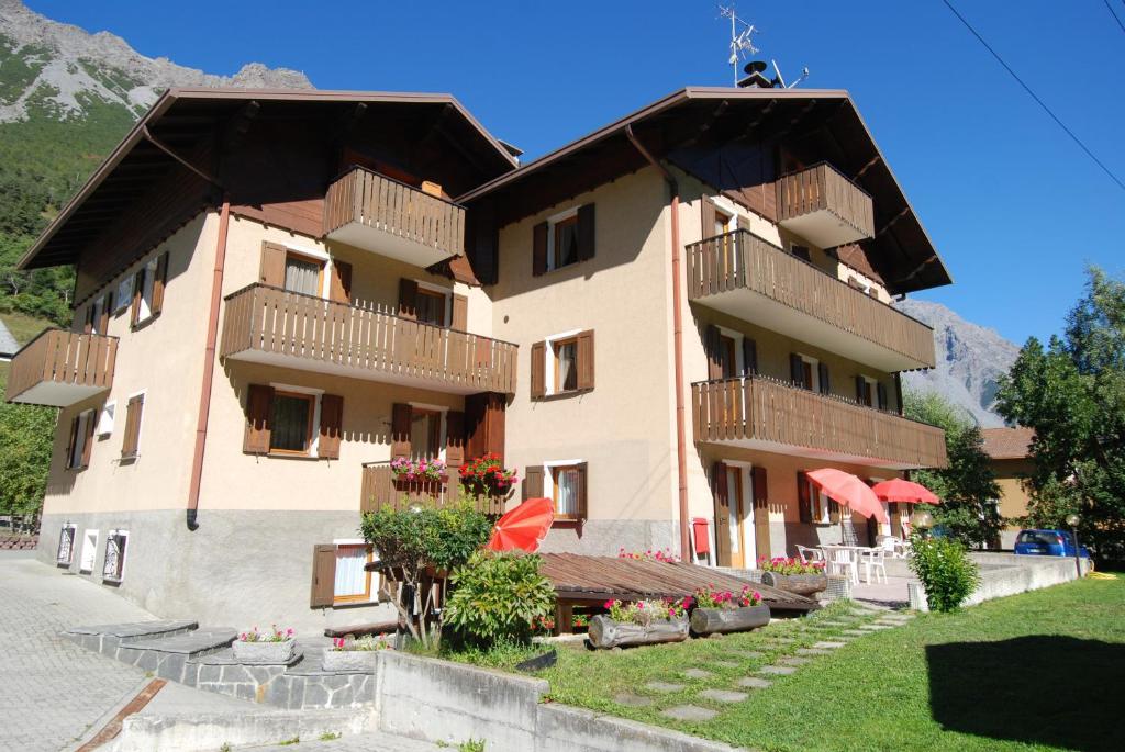 Residence Pian Del Vino Pradelle Exterior photo